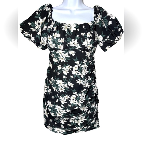 HELLO MOLLY Black Ruched Off-Shoulder Puff Sleeve Mini Dress - Picture 2 of 5